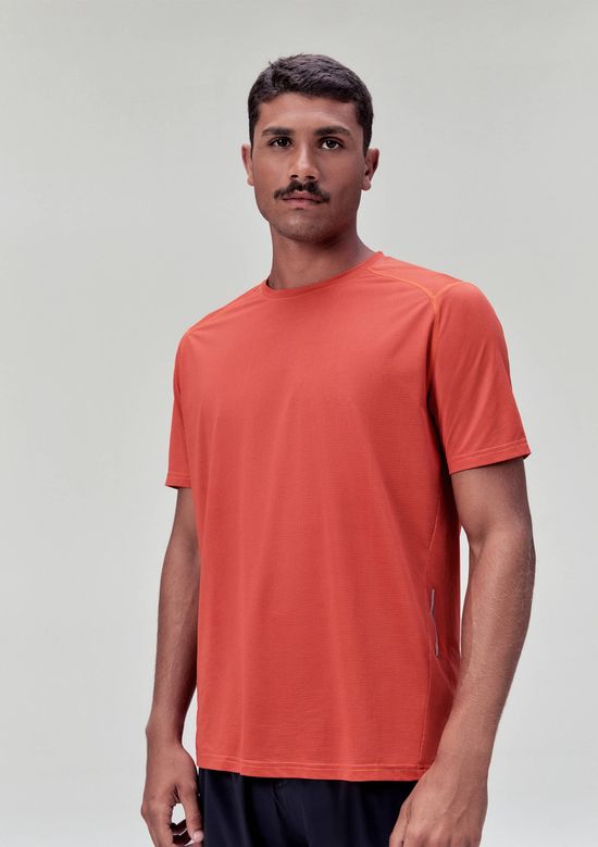 Foto do produto: Camiseta Esportiva Masculina Hiit Easy Care - Laranja