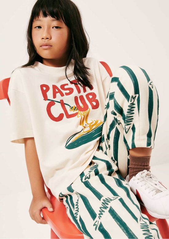 Foto do produto: Camiseta Infantil Unissex Com Estampa Mini Me Hering Kids + Renata Vanzetto - Off white