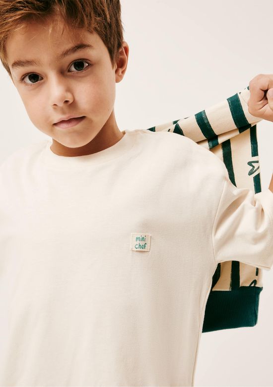 Foto do produto: Camiseta Infantil Unissex Oversized Com Estampa Hering Kids + Renata Vanzetto - Off white
