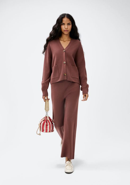 Foto do produto: Cardigan Feminino Oversized Decote V - Vinho