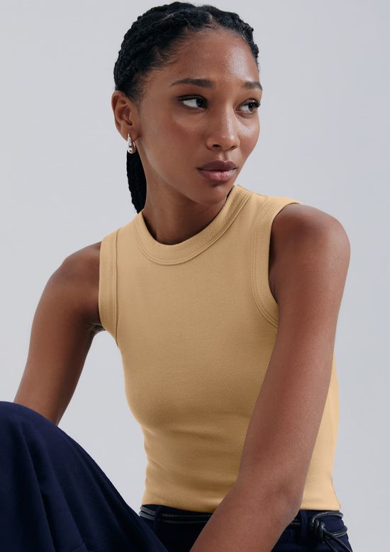 Foto do produto: Regata Básica Feminina Slim Neck - Amarelo