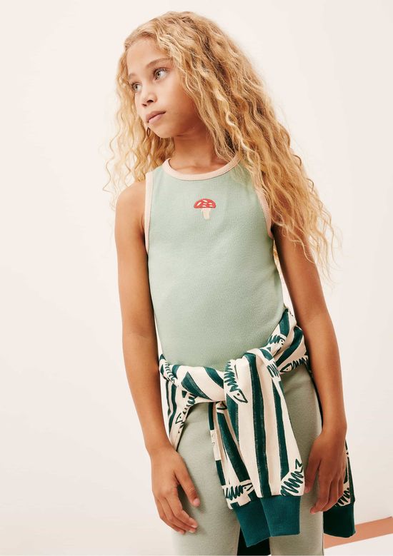 Foto do produto: Regata Infantil Menina Com Bordado Hering Kids + Renata Vanzetto - Verde