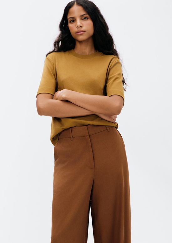 Foto do produto: Calça Feminina Reta Cintura Alta Com Linho - Marrom