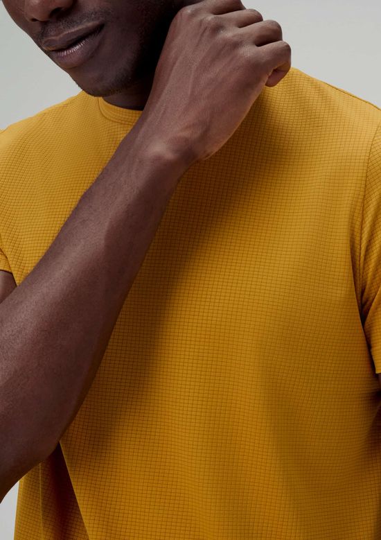 Foto do produto: Camiseta Esportiva Masculina Fresh Secagem Rápida - Amarelo