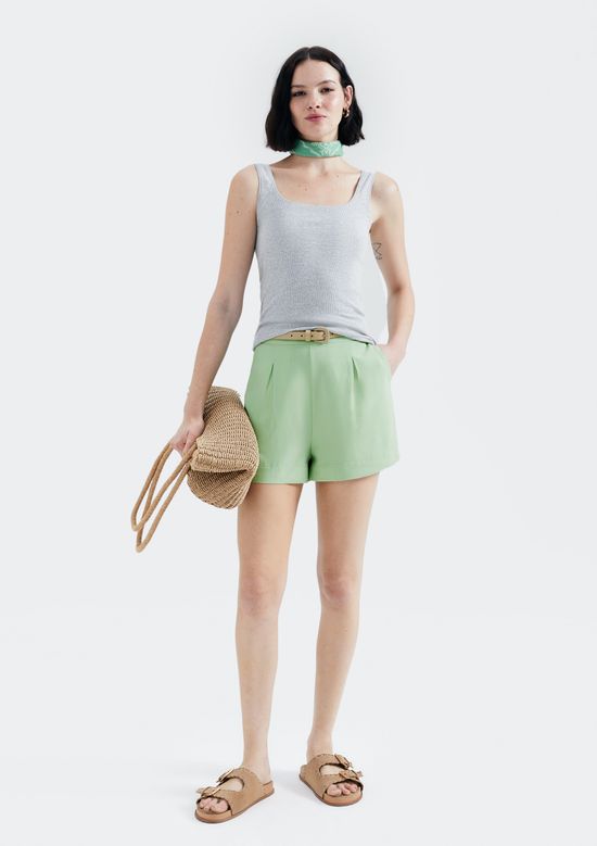 Foto do produto: Shorts Feminino Cintura Alta Em Alfaiataria - Verde