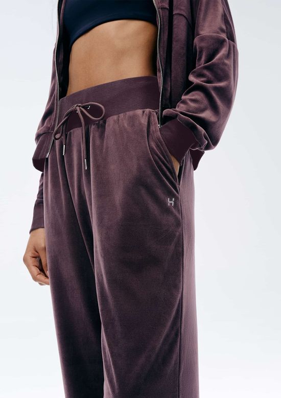 Foto do produto: Calça Feminina Pantalona Em Plush - Vinho