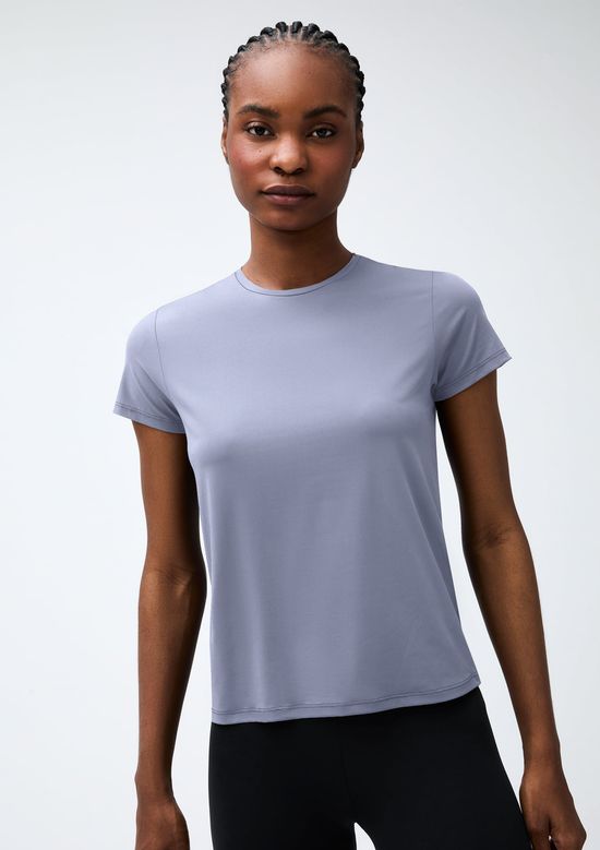 Foto do produto: Camiseta Esportiva Básica Feminina Proteção UV - Lilás