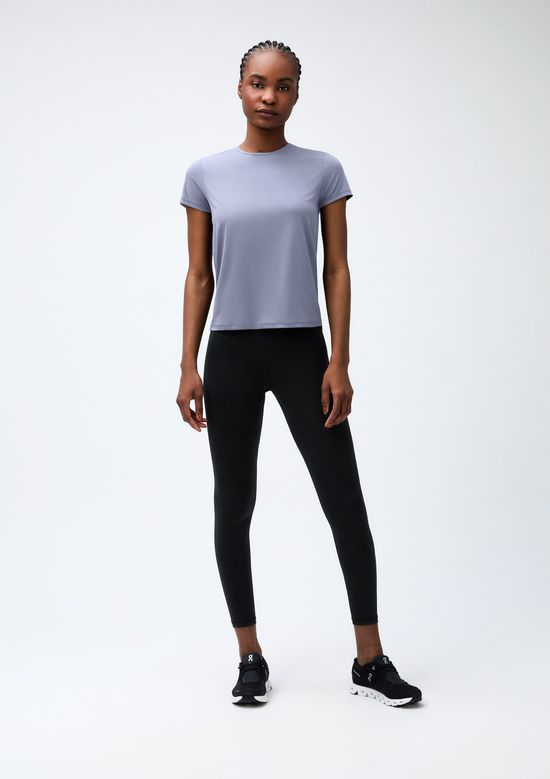 Foto do produto: Camiseta Esportiva Básica Feminina Proteção UV - Lilás