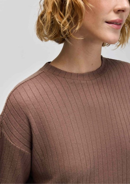 Foto do produto: Blusa Feminina Oversized Em Tricô - Marrom