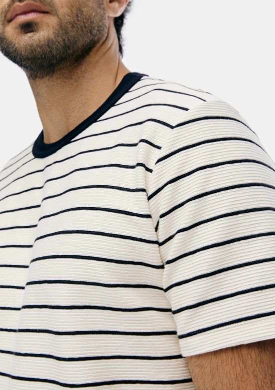 Foto do produto: Camiseta Masculina Manga Curta Listrada - Preto