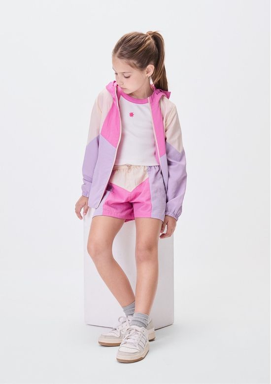 Foto do produto: Shorts Infantil Menina Em Nylon Com Recortes - Lilás
