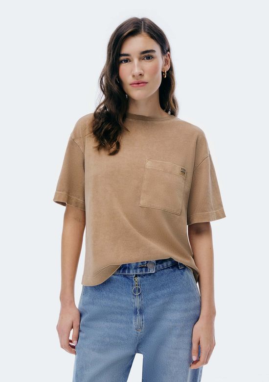 Foto do produto: Camiseta Feminina Box Estonada Pocket - Marrom