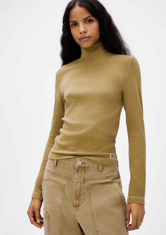 Foto do produto: Blusa Feminina Manga Longa Gola Alta Em Ribana - Caqui