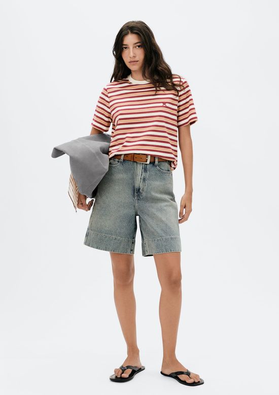 Foto do produto: Camiseta Feminina Manga Curta Listrada - Vinho