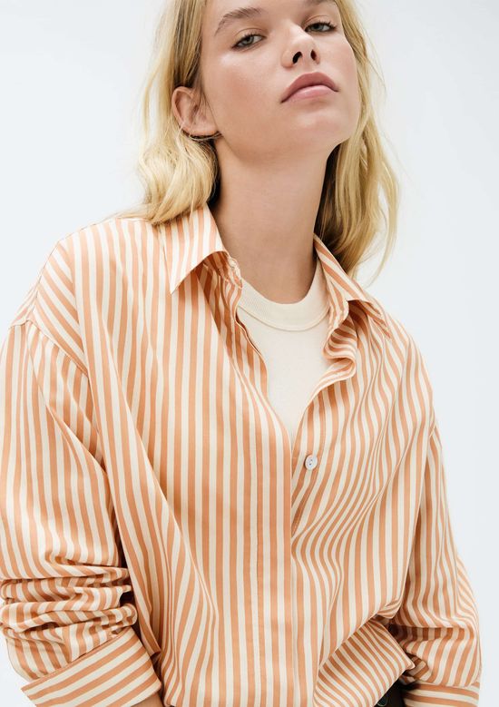 Foto do produto: Camisa Feminina Manga Longa Listrada - Laranja