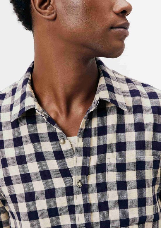 Foto do produto: Camisa Masculina Regular em Fio Tinto Quadriculado - Azul