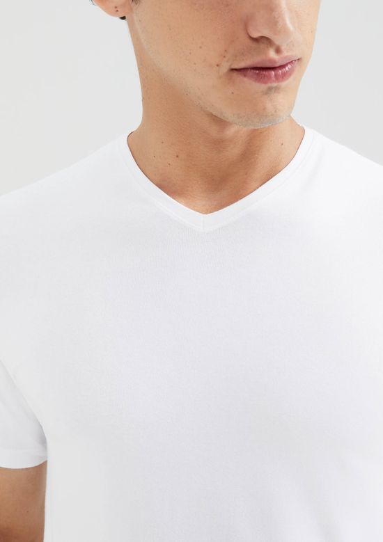 Foto do produto: Camiseta Básica Masculina Manga Curta Slim Gola V - Branco