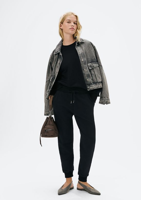 Foto do produto: Calça Básica Feminina Jogger Em Moletom Peluciado - Preto