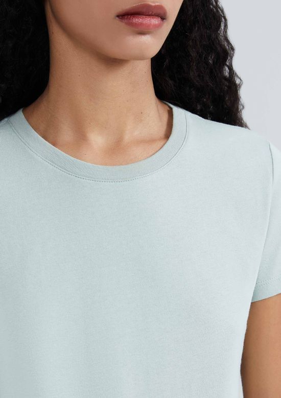 Foto do produto: Camiseta Básica Feminina Slim World - Verde