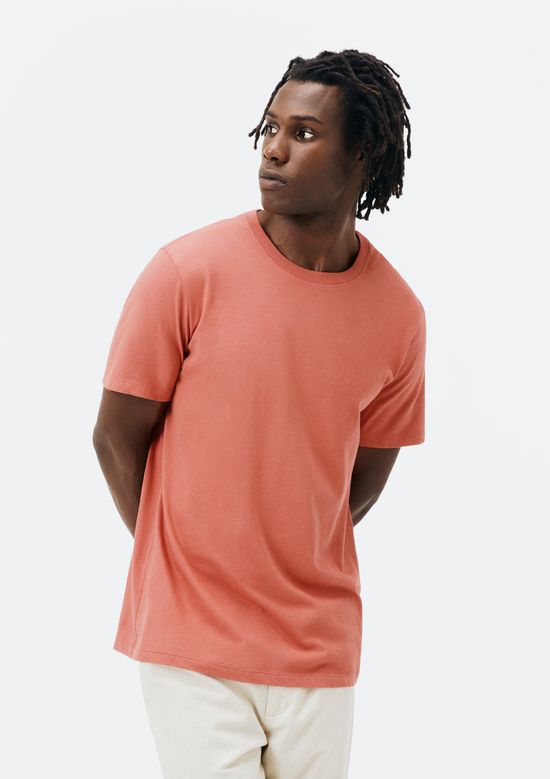 Foto do produto: Camiseta Básica Unissex Manga Curta Regular World - Vermelho