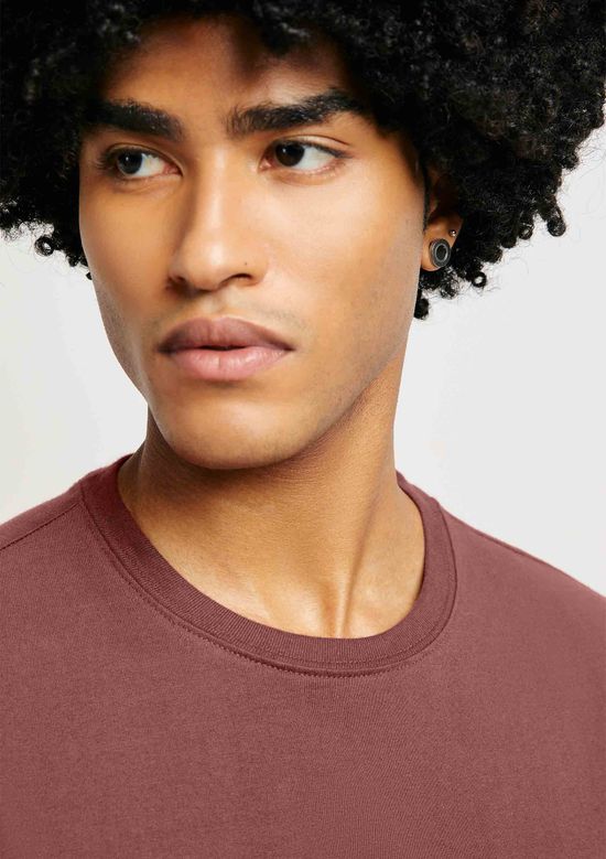 Foto do produto: Camiseta Básica Masculina Comfort Super Cotton - Marrom