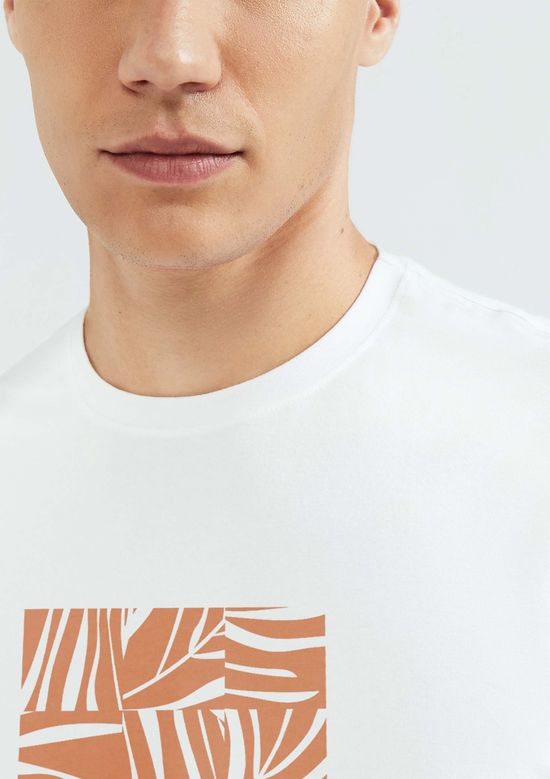 Foto do produto: Camiseta Masculina Slim Com Estampa Em Malha Flamê - Off white