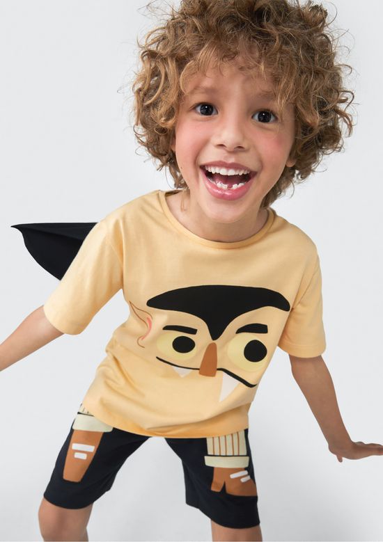 Foto do produto: Conjunto Infantil Menino Vampiro - Amarelo