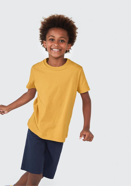 Foto do produto: Camiseta Básica Infantil Menino Manga Curta Slim - Amarelo