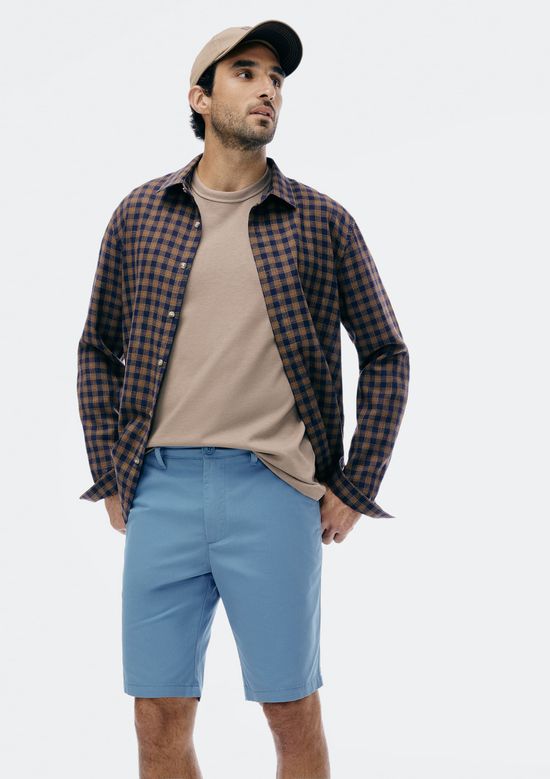 Foto do produto: Bermuda Básica Masculina Chino Reta Em Sarja - Azul