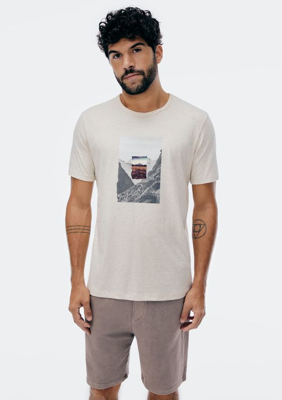 Foto do produto: Camiseta Masculina Manga Curta Com Estampa Em Linho - Bege