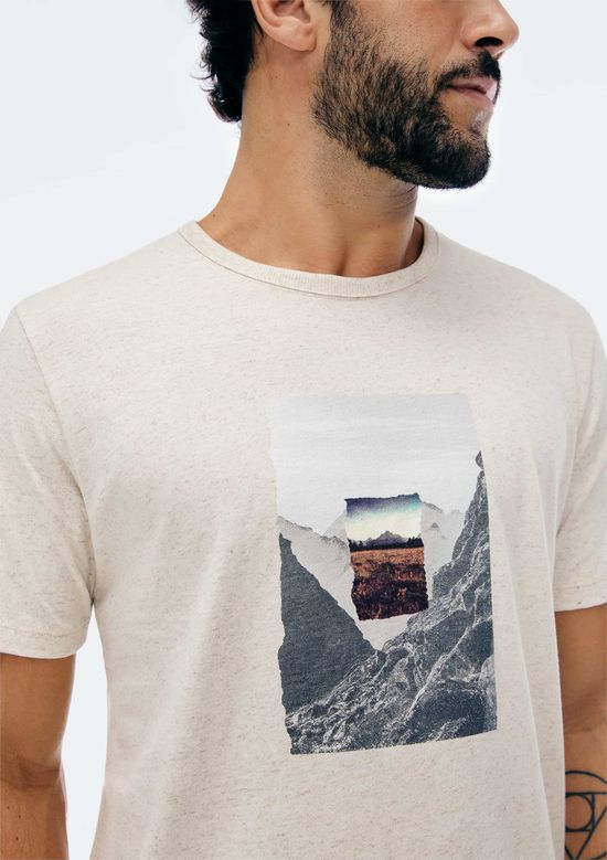 Foto do produto: Camiseta Masculina Manga Curta Com Estampa Em Linho - Bege