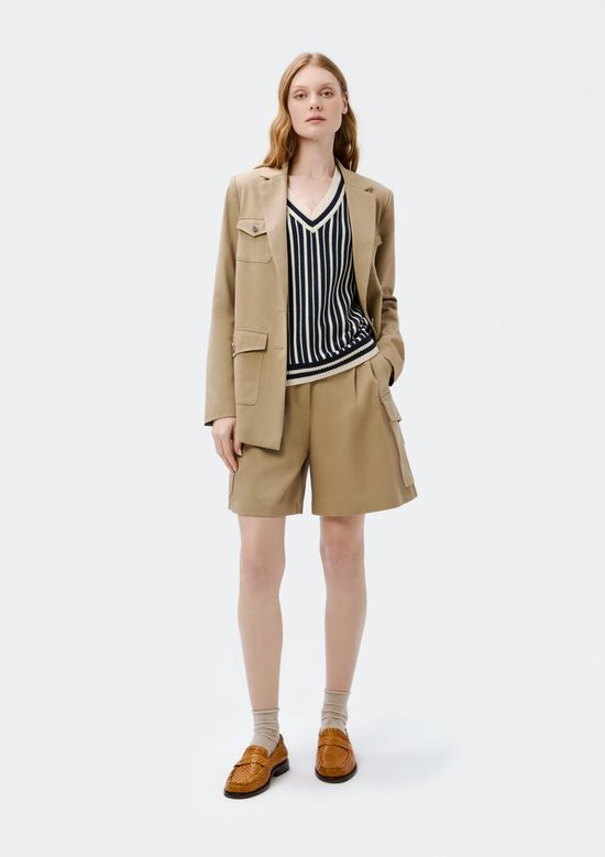 Foto do produto: Shorts Feminino Cargo Em Alfaiataria - Bege