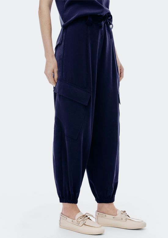 Foto do produto: Calça Feminina Jogger Em Peach Touch - Azul