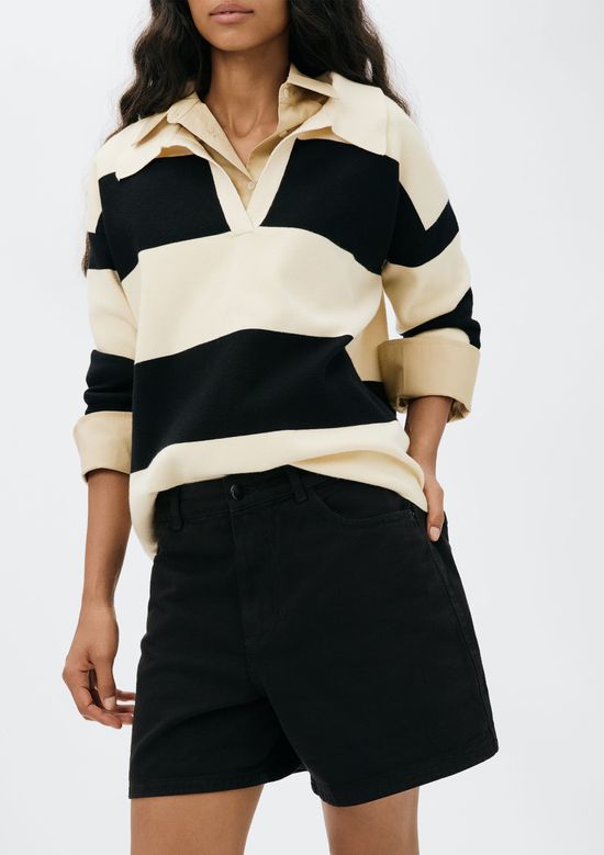 Foto do produto: Shorts Básico Feminino Mom Cintura Alta Em Sarja - Preto