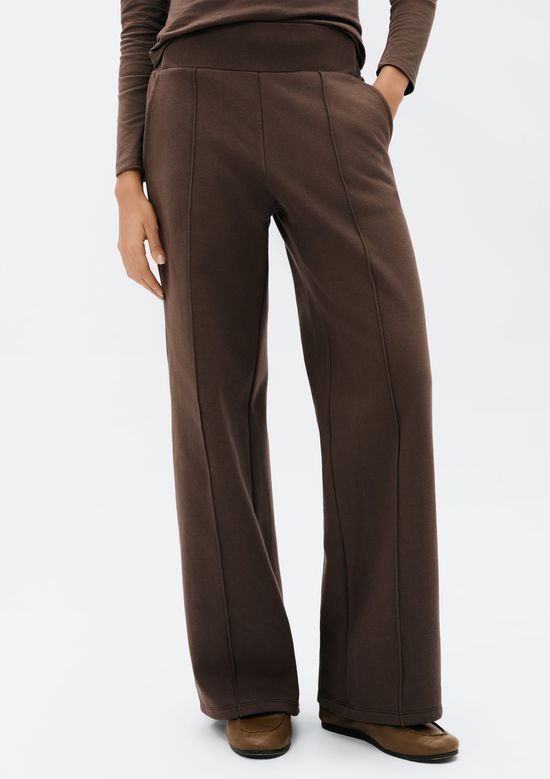 Foto do produto: Calça Feminina Pantalona Em Moletom Peluciado - Marrom