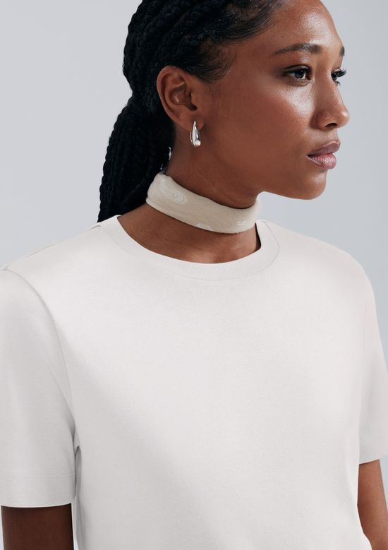 Foto do produto: Blusa Feminina Manga Curta - Off white