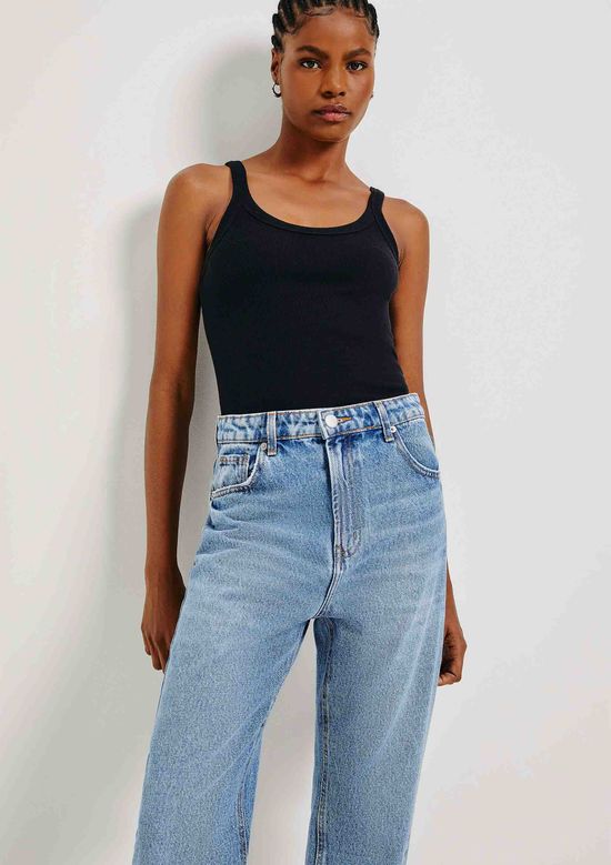 Foto do produto: Calça Jeans Feminina Reta Cintura Alta Básicos do Brasil - Azul