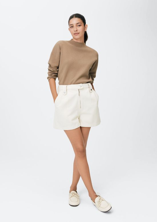 Foto do produto: Blusão Feminino Gola Alta Em Tricô - Bege