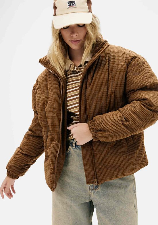 Foto do produto: Jaqueta Feminina Bomber em Veludo Cotelê - Marrom
