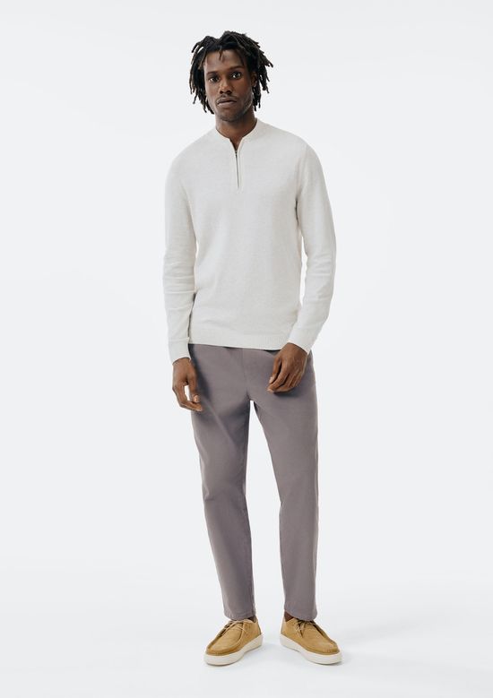 Foto do produto: Suéter Masculino Em Tricô Gola V - Cinza