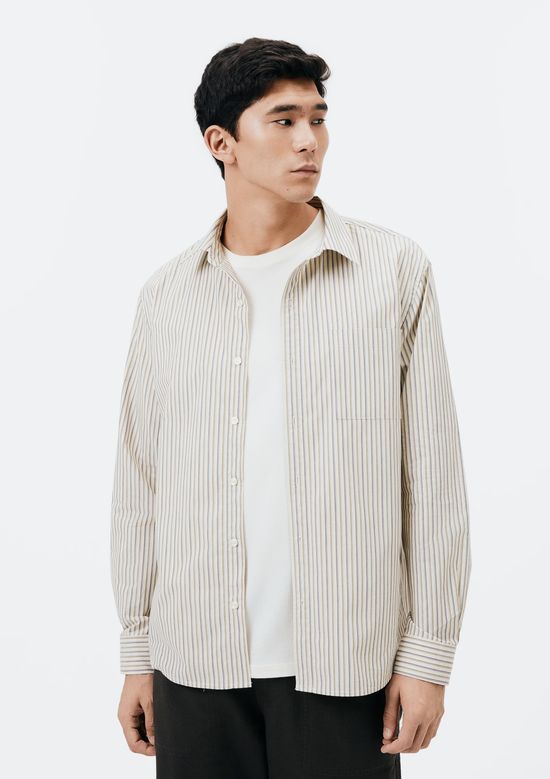 Foto do produto: Camisa Masculina Regular em Fio Tinto Listrado - Off white
