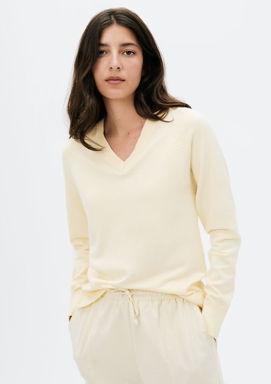 Foto do produto: Blusão Feminino Decote V Em Tricô - Amarelo