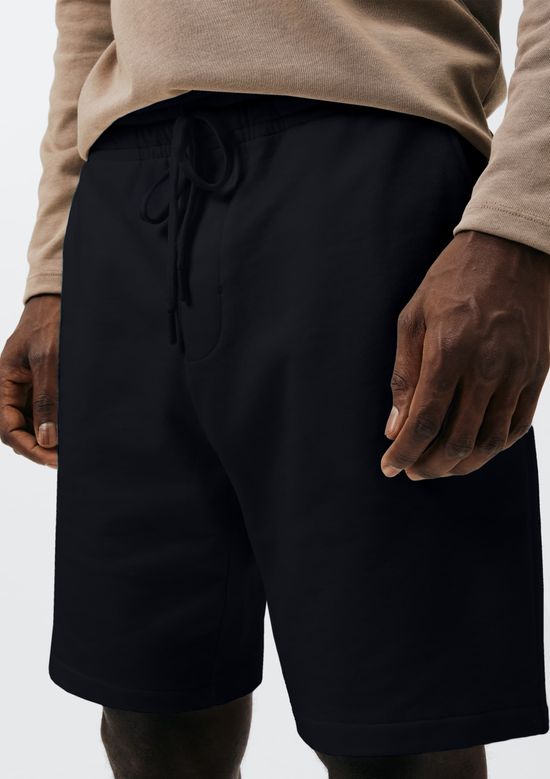 Foto do produto: Bermuda Masculina Reta em Moletom - Preto