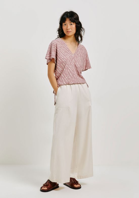 Foto do produto: Blusa Feminina Cropped Estampada Decote V - Rosa