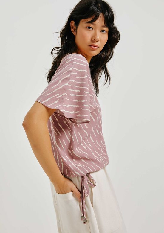 Foto do produto: Blusa Feminina Cropped Estampada Decote V - Rosa
