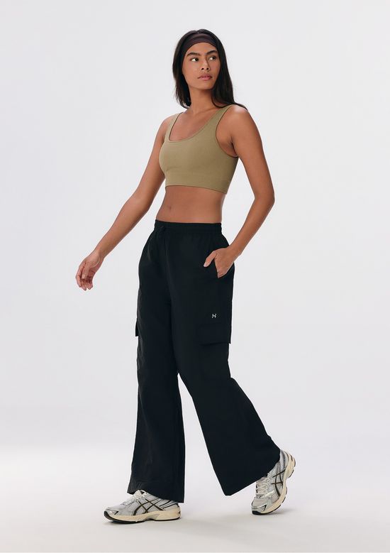 Foto do produto: Calça Esportiva Feminina Cargo Cintura Alta - Preto