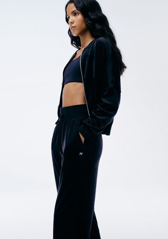 Foto do produto: Calça Feminina Pantalona Em Plush - Preto