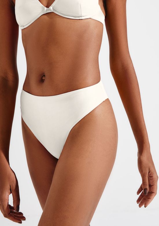 Foto do produto: Calcinha Biquíni Cintura Alta Com Fio LYCRA® - Branco