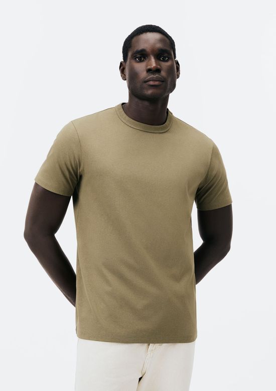 Foto do produto: Camiseta Básica Masculina Areia Em Algodão Peruano - Verde