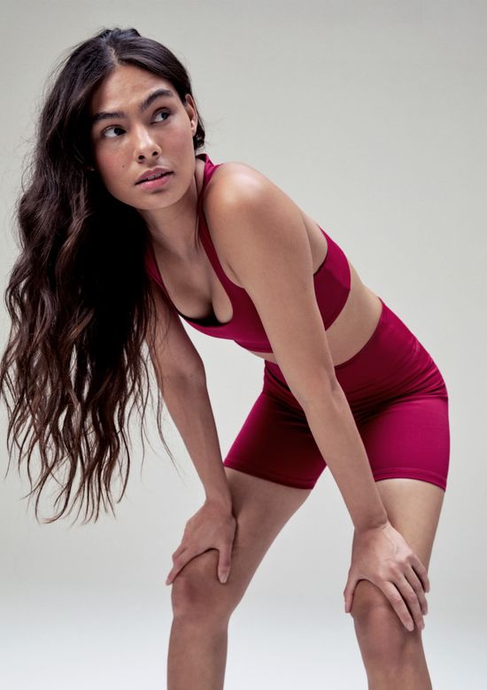 Foto do produto: Bermuda Esportiva Feminina Biker com Fio LYCRA® - Rosa